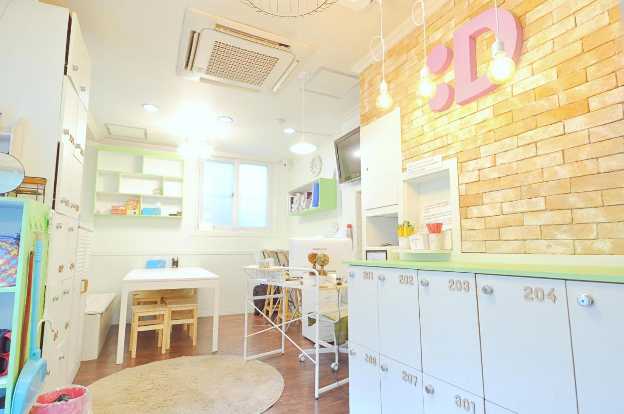 Dalkom Myeongdong Guesthouse Seoul Exterior photo