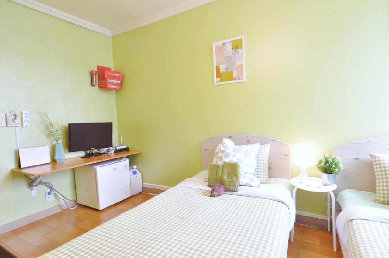 Dalkom Myeongdong Guesthouse Seoul Exterior photo